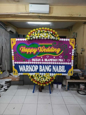 Papan Bunga di Kebonsari Kulon Kanigaran